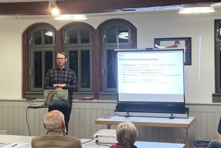 Online-Vortragsreihe: Geld sparen mit Photovoltaik, Sanierung, Elektroauto und Wärmepumpe